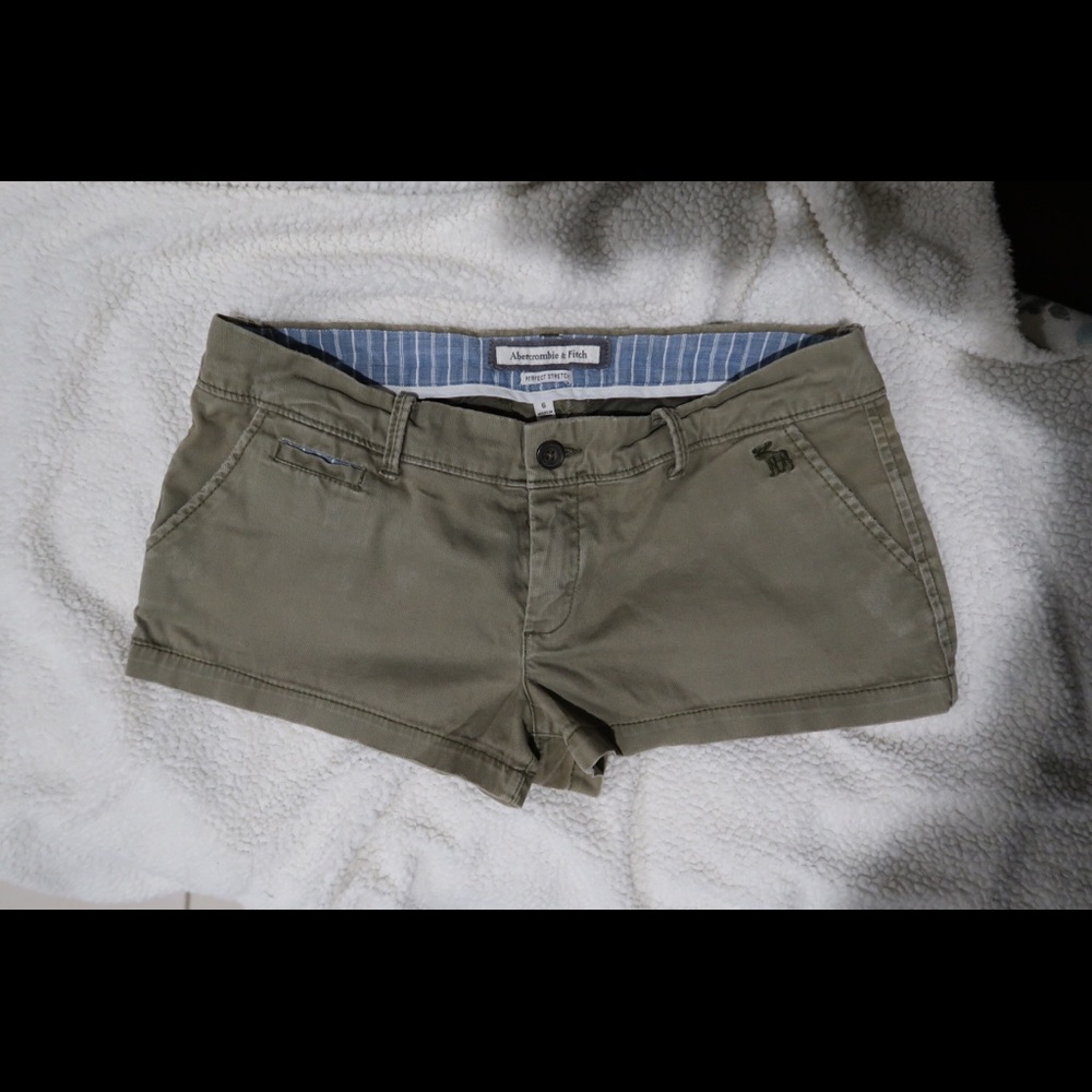 Hollister Cargo Shorts